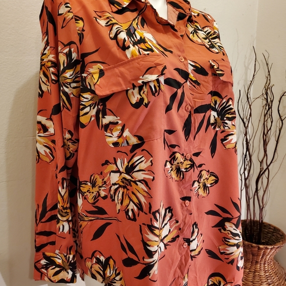 Madison Curvy,Top Floral Blouse Plus Size 2Xl - Picture 6 of 11